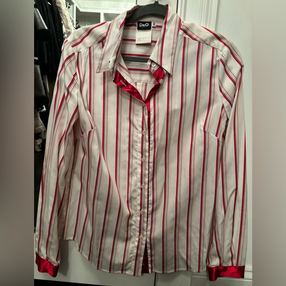 Dolce & Gabbana Red and White Striped shirt size 32/46